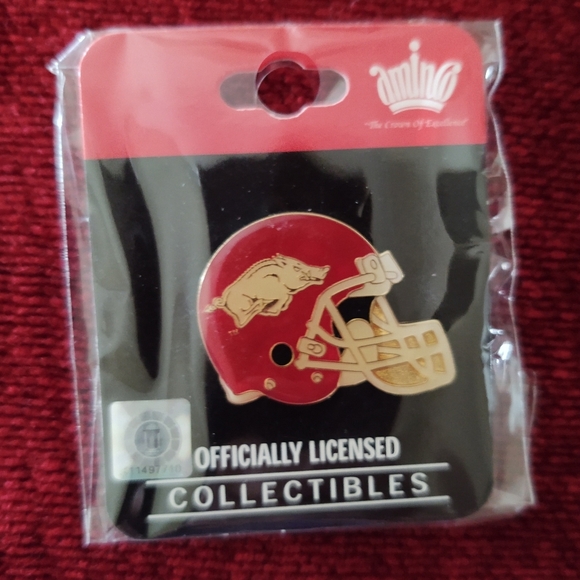 Arkansas Razorbacks Football Helmet Pin! - Picture 2 of 5